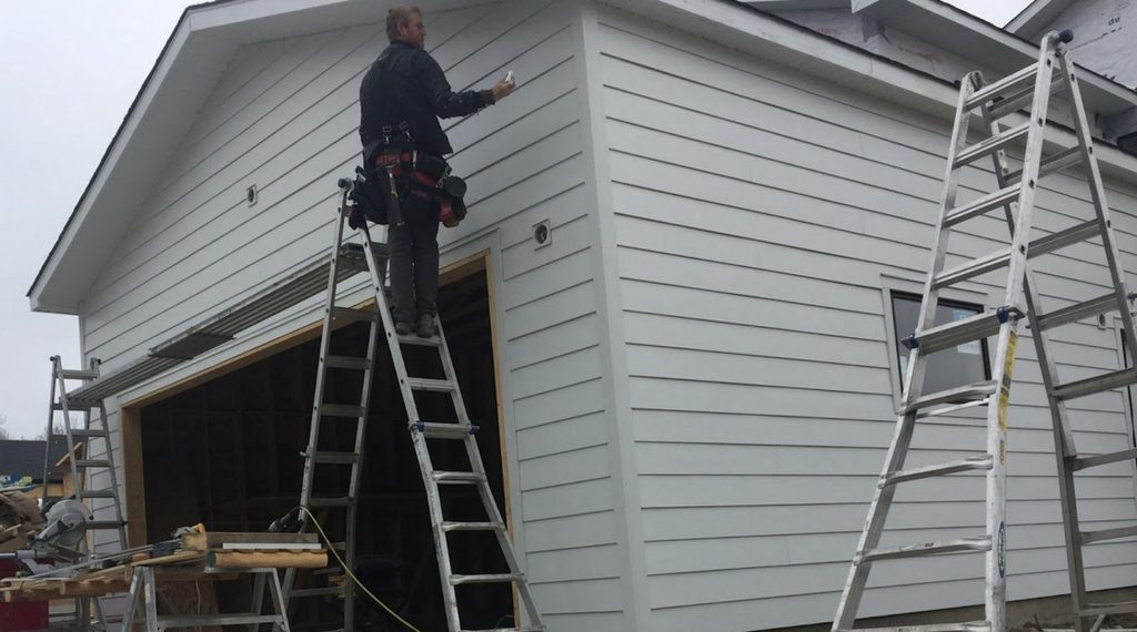 Winnipeg contractor exterior renovation home remodeling painting garage roofing siding eavestrough soffit fascia 912c6426 31fa 47ee bcca ab318743e64c