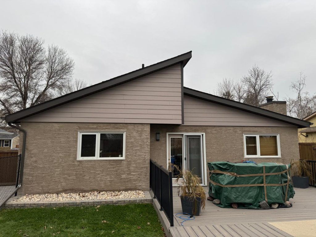 Winnipeg home renovation contractor siding roofing exterior remodeling 94b43ee6 7530 45a7 9273 9895a20ca3c4